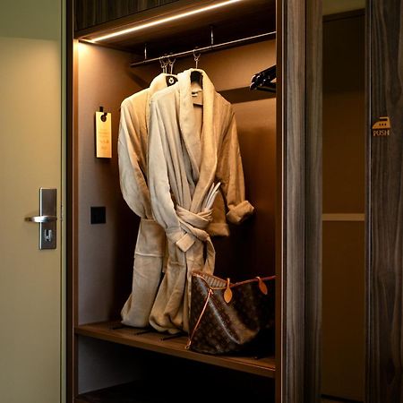 Hotel Wicc ワーゲニンゲン エクステリア 写真