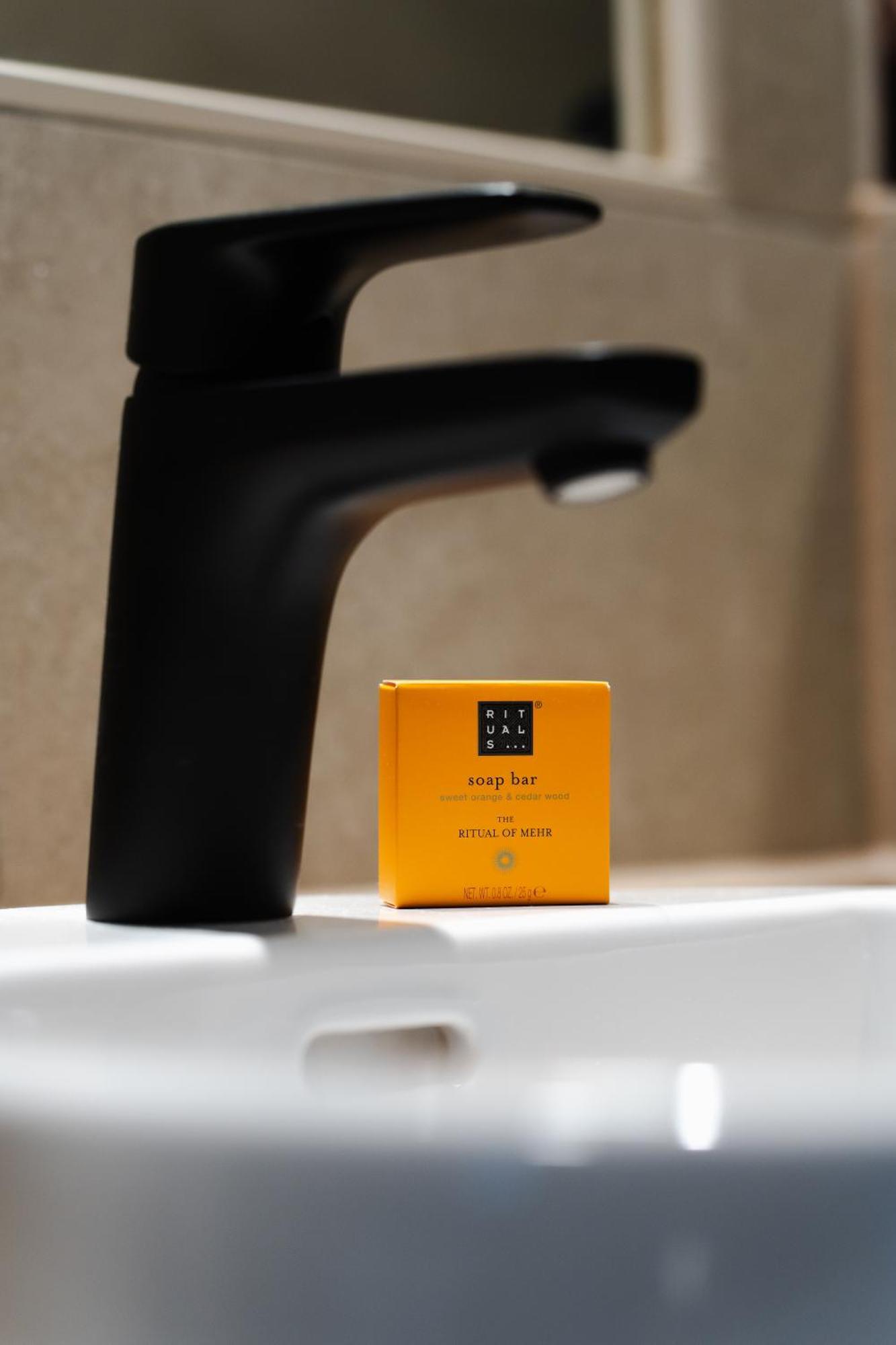 Hotel Wicc ワーゲニンゲン エクステリア 写真