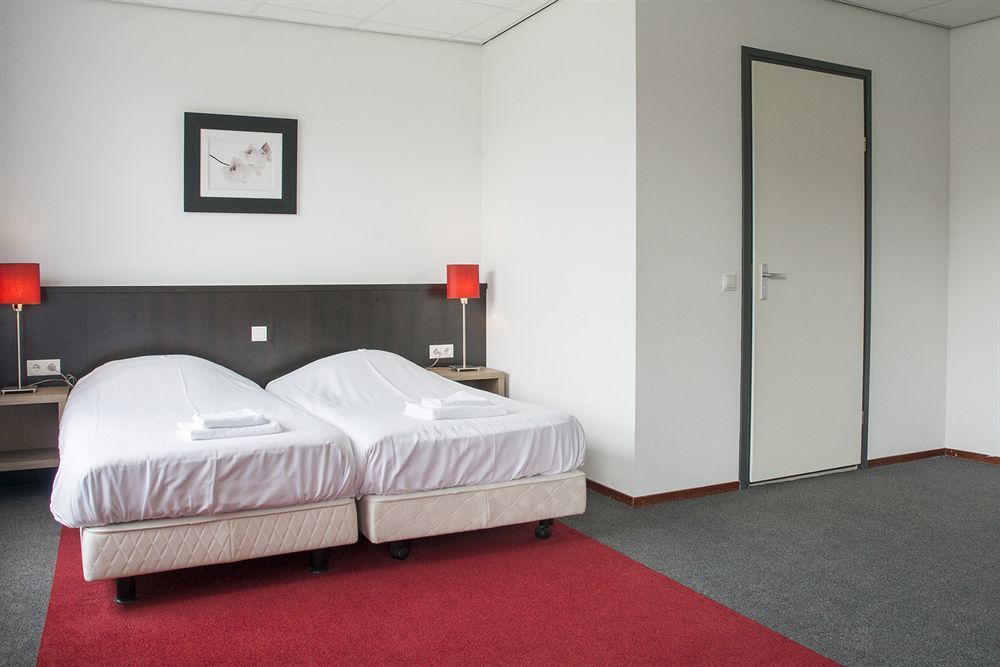 Hotel Wicc ワーゲニンゲン エクステリア 写真